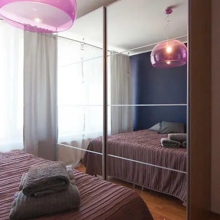 Bajka 09 -self Check - Free Parking Appartamento Bratislava