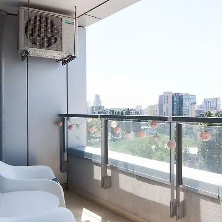 Bajka 09 -self Check - Free Parking