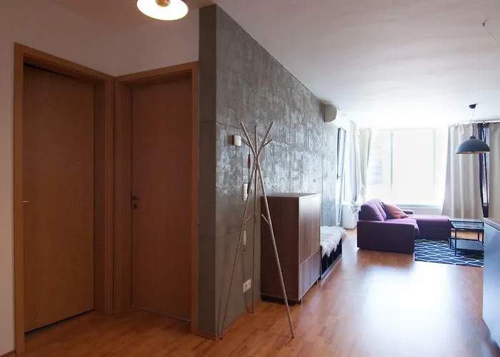 Bajka 09 -self Check - Free Parking Apartament Bratislava