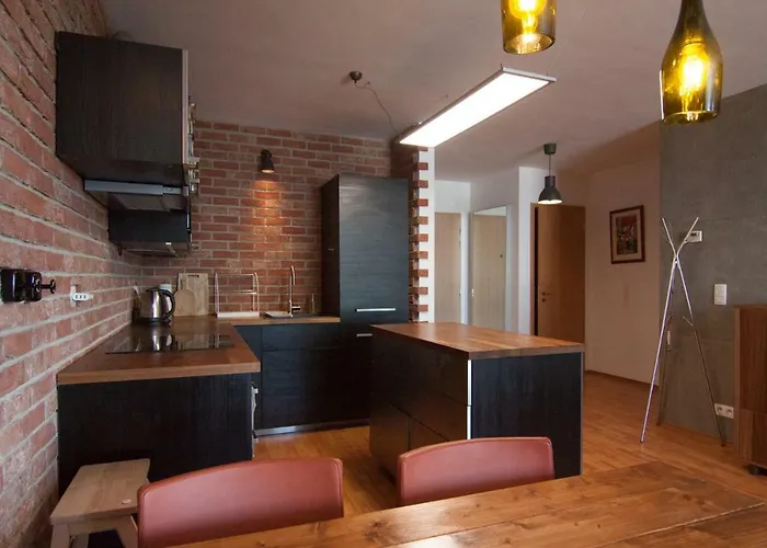 Bajka 09 -self Check - Free Parking * ブラチスラヴァ