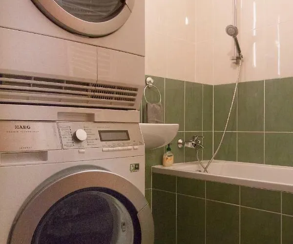 Bajka 09 -self Check - Free Parking ブラチスラヴァ